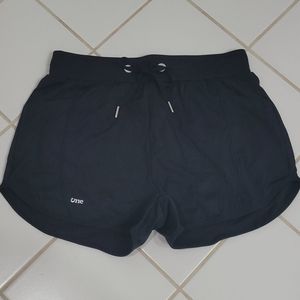 Museonly womens black athletic short